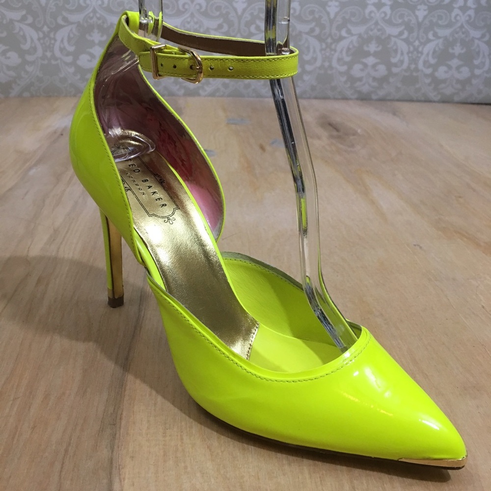 TED BAKER Hariett 40.5 (9-9.5) Neon Yellow Heels